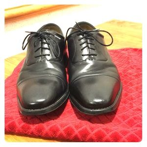 Near Perfect condition Magnanni Shoes